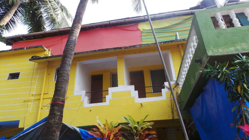 Alina Guest House Calangute Eksteriør billede